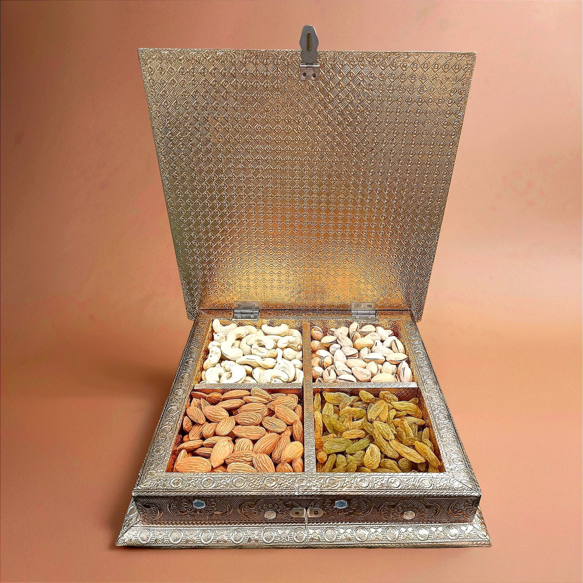 Dynuts Nawabi Treats