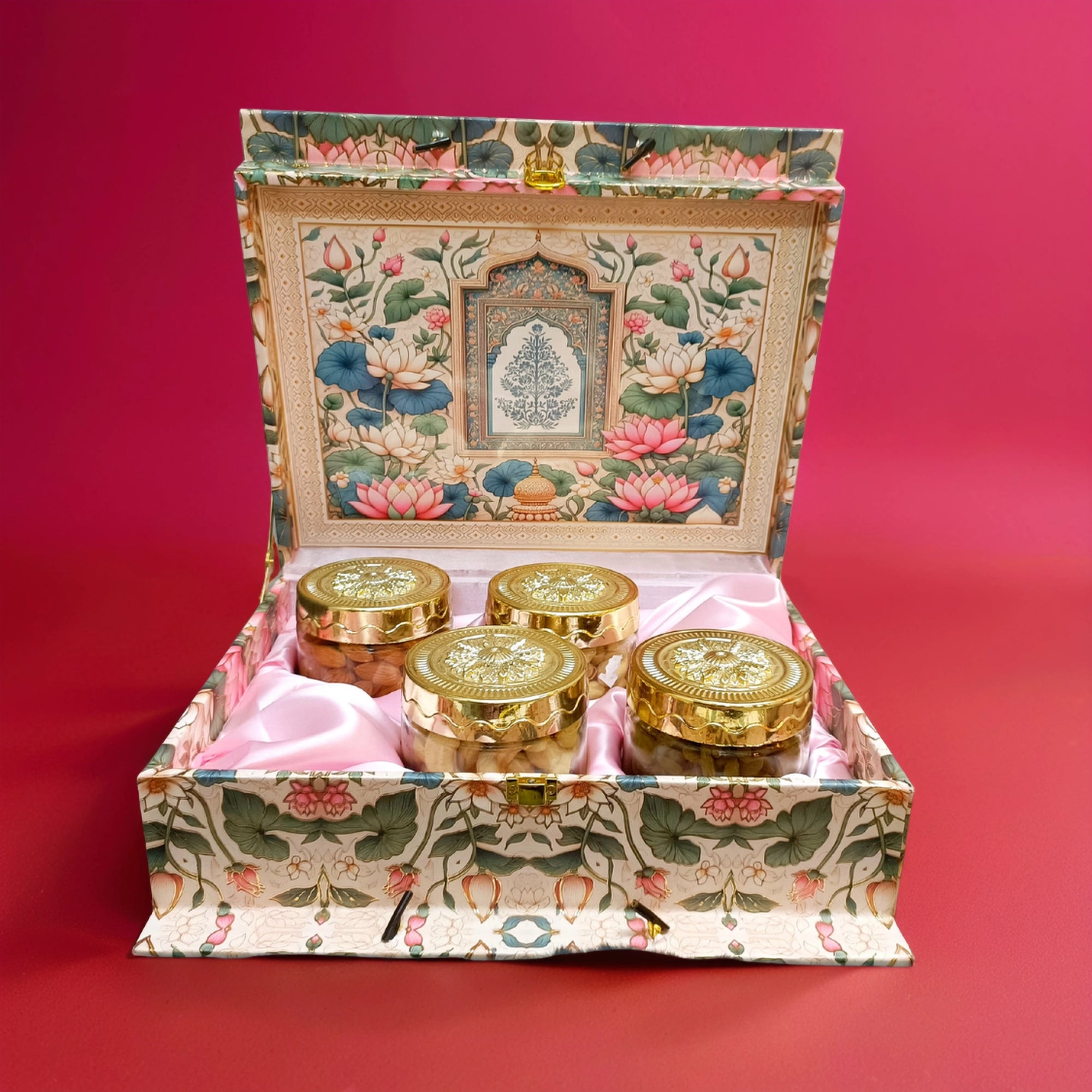 Dynuts Royal Lotus Chest